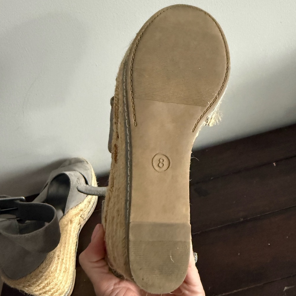 Universal Thread Gray Suede Espadrille Wedge Sand… - image 5